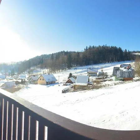 Rodinny Dum Na Slunecni Strani Dolni Dvur Exterior photo